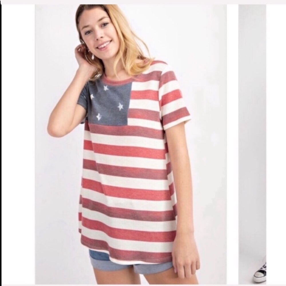 12 pm A short-sleeve soft terry American Flag top